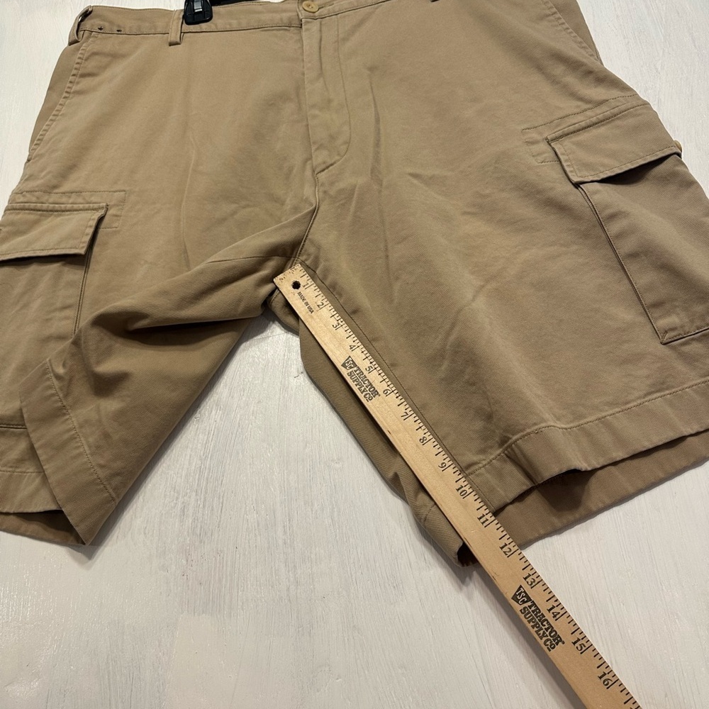 Nautica Clipper Cargo Shorts 42W Relax Fit Khaki Cotton Outdoor Pockets Casual - Picture 2 of 9